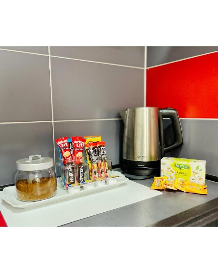Ferienwohnung Apartman Jelena Sremska Mitrovica Exterior foto